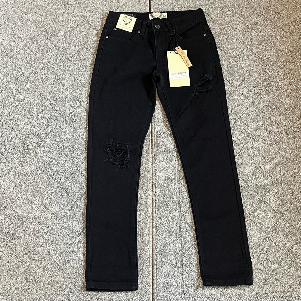 Boohoo Jeans Womens Size 2 Black Distressed Helena Mom Jean Denim Cotton NWT